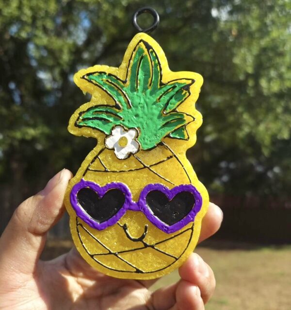 Pineapple Freshie